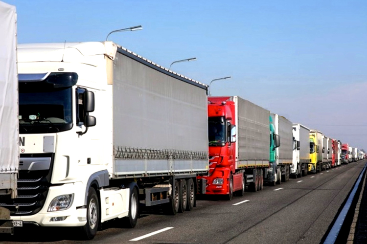 Україна ініціювала скасування дозволів на вантажоперевезення з ЄС